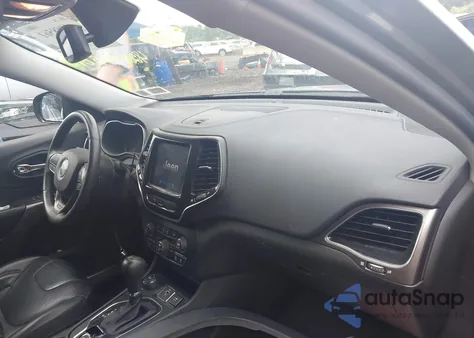 2019 Jeep Cherokee Limited 4X4 from USA, damaged, VIN 1C4PJMDX6KD351114